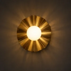 ANTIQUE BRASS PETAL-FLUTED GLASS WALL LIGHT